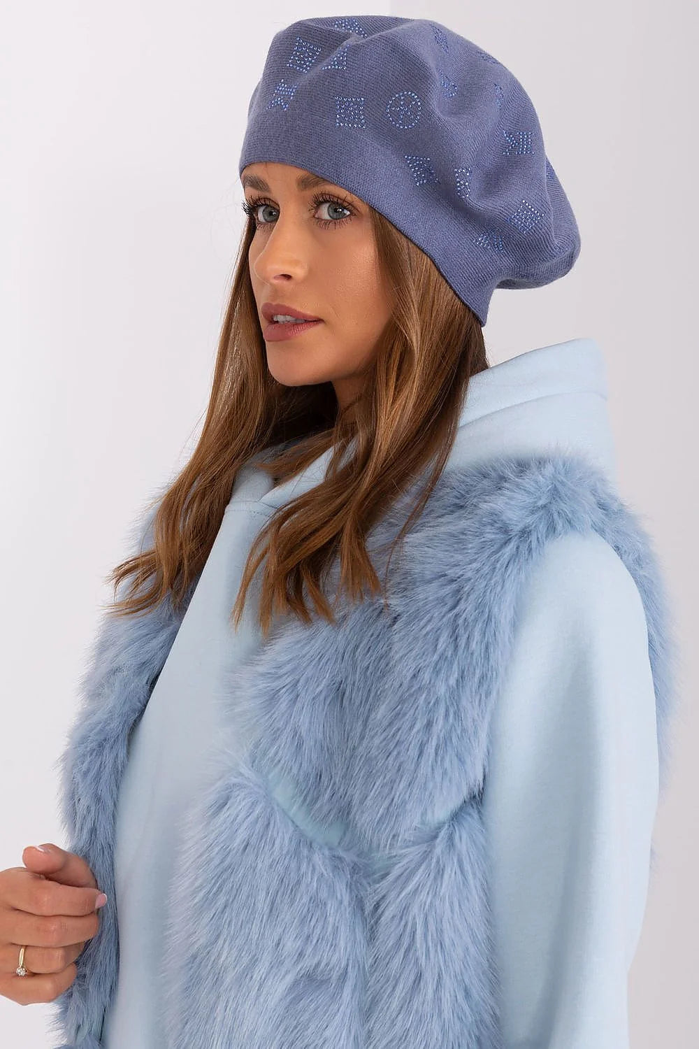 Béret en tricot pour femme chic et moderne avec motifs géométriques en strass bleu acier, 50% acrylique, 30% coton, 20% cachemire, doux et confortable