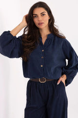 blouse cropped bleu marine velours côtelé col officier patte boutonnage boutons imitation bois manches bouffantes poignets élastiqués raccourcie taille haute