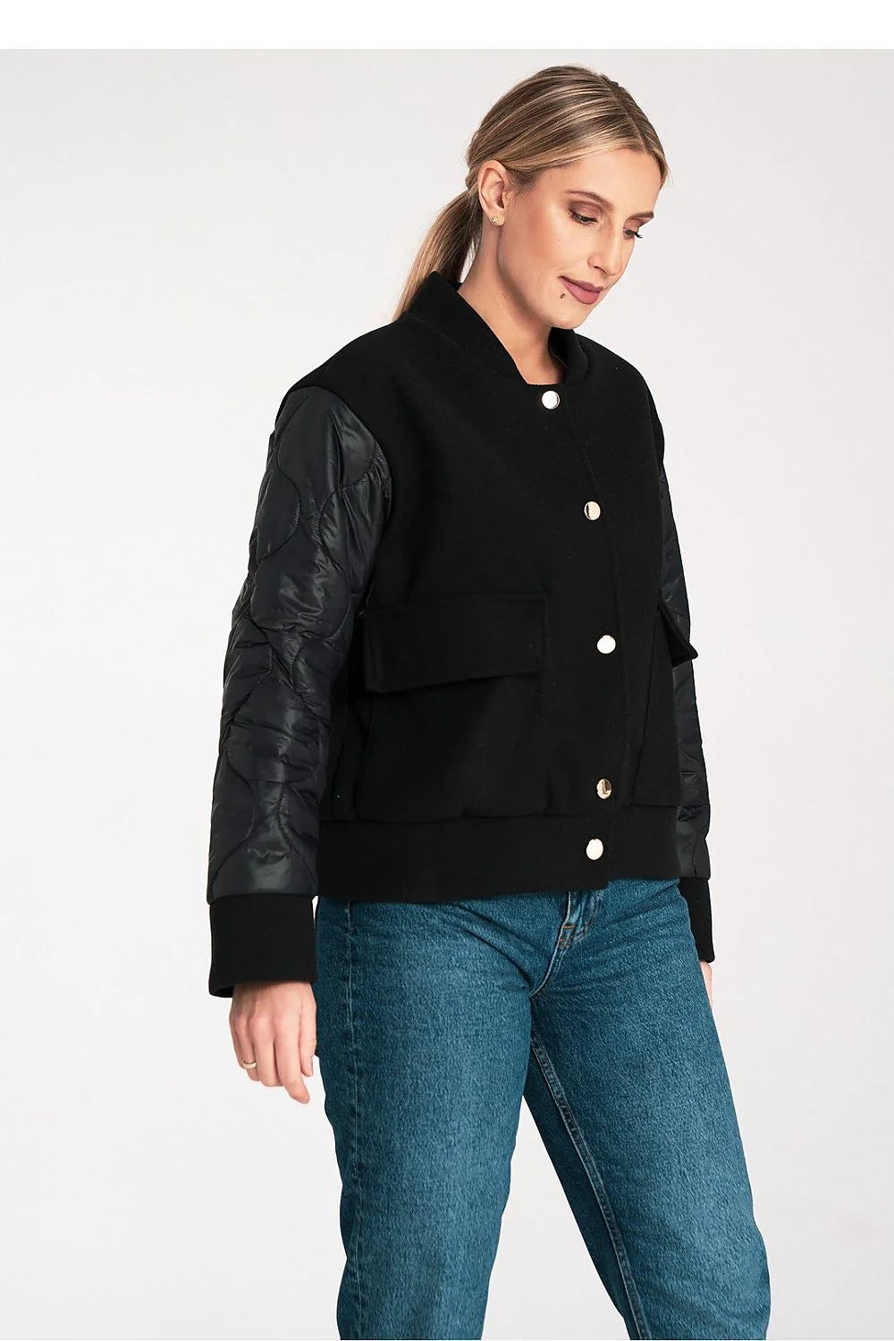 veste bomber femme noire coupe courte boxy col officier lainage mat manches matelassées nylon boutons pression dorés mi saison urbaine