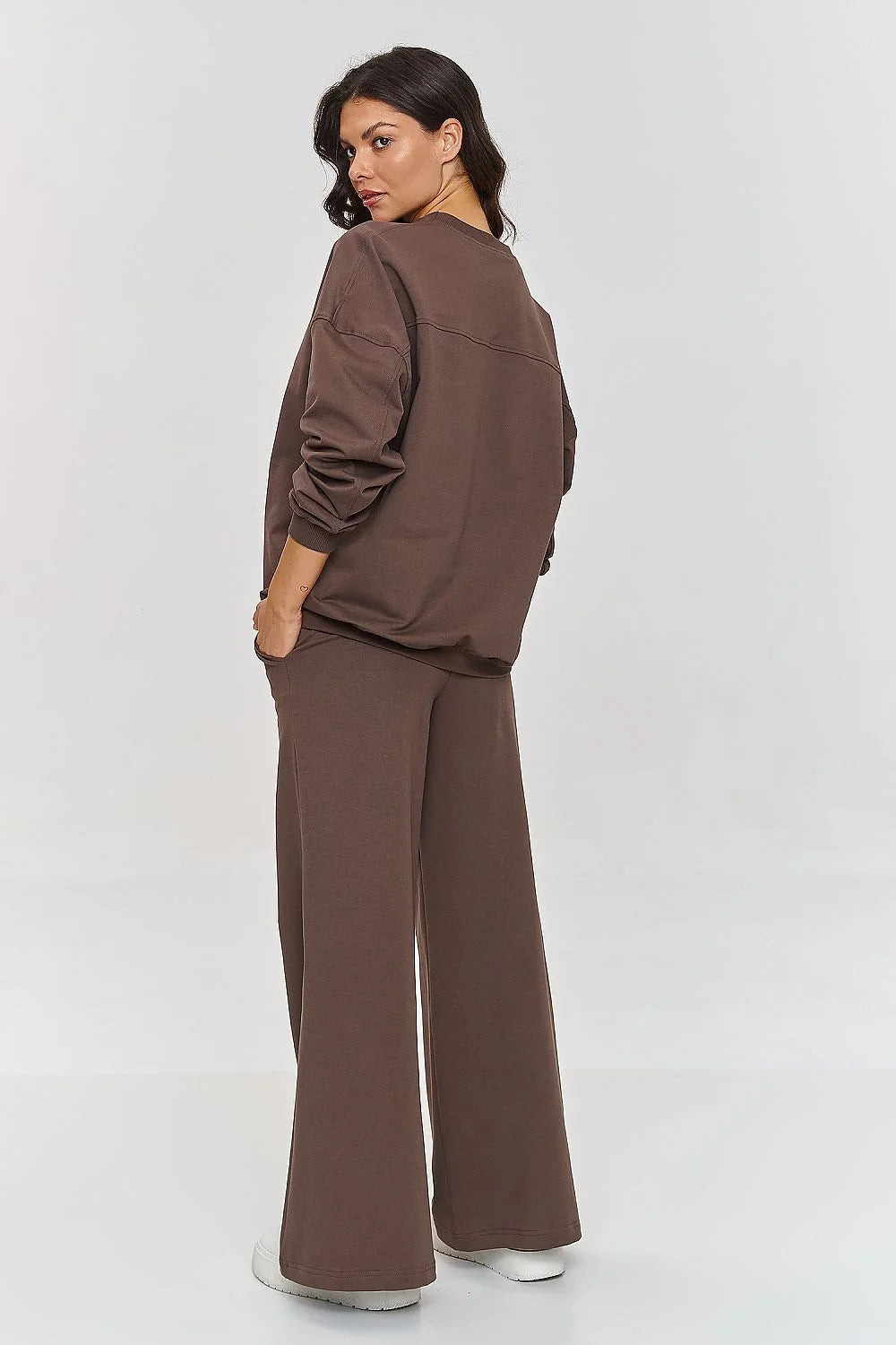 femme survêtement casual oversize sweat manches longues col rond pantalon ample taille élastique poches latérales jersey doux extensible brun chocolat