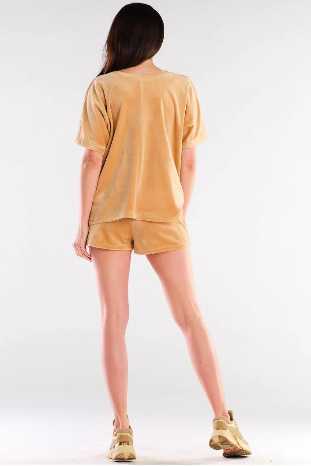 Ensemble pyjama femme velours beige clair oversize col V confortable manches courtes casual chic