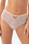culotte brésilienne mihaute Gorsenia lingerie dentelle mesh nude rosé floral transparent tulle élastique fin anneau doré confort respirant