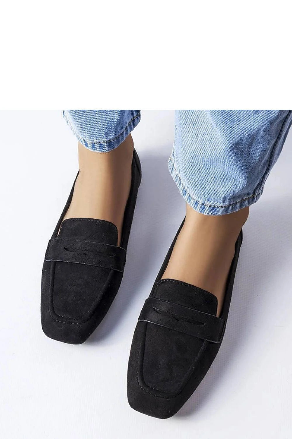 Moccasins pour femmes en daim noir style intemporel confortable talon plat fermeture à enfiler occasion quotidienne et semi-formelle
