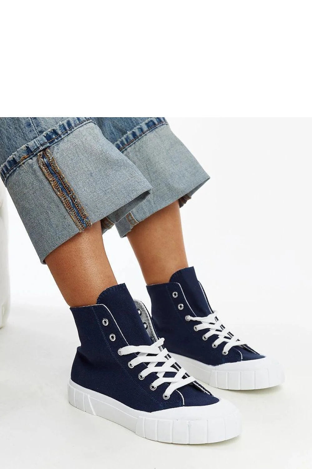 baskets montantes Solea bleu marine toile supérieure semelle plateforme gomme blanche lacets blancs œillets argentés maintien cheville confortable
