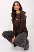 pull femme maille côtelée marron chocolat col rond manches longues coupe décontractée coton élasthanne douce épaissie patch ovale logo polyvalent