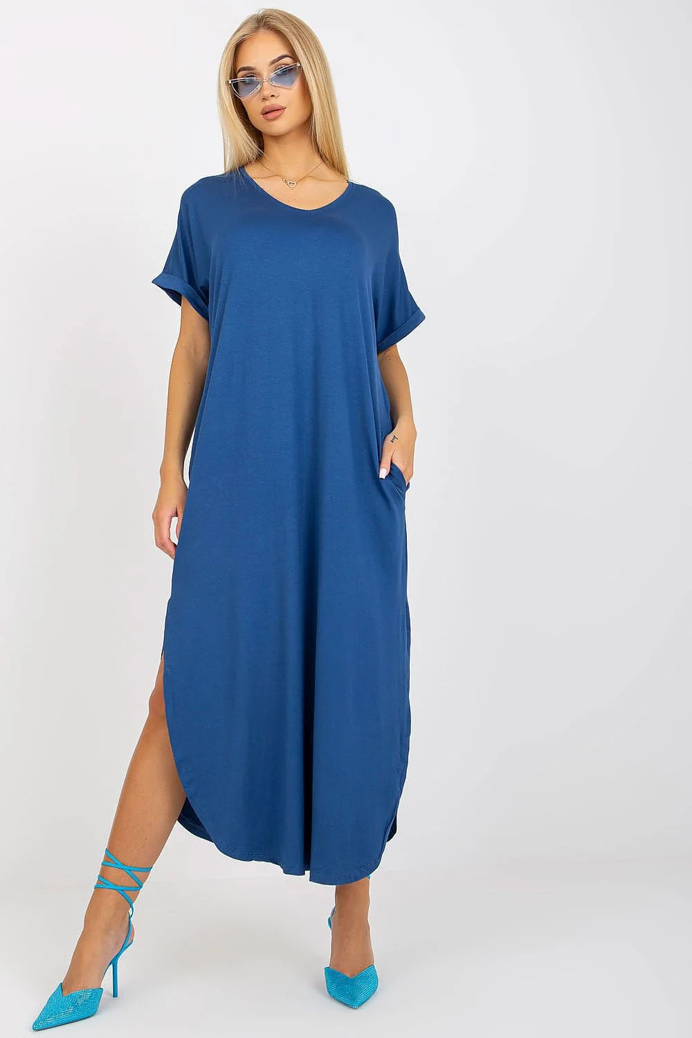 Robe de jour moderne Och Bella manches courtes poches latérales ourlet arrondi fentes coton élasthanne femme