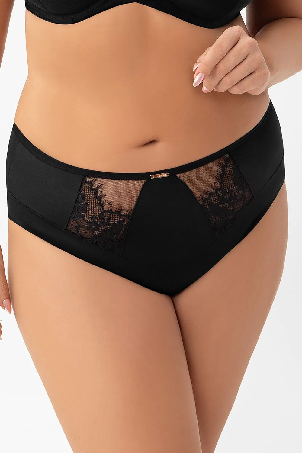 culotte taille haute noire lisse extensible tulle dentelle florale emboîtante ceinture plate bijou métal doré coton hygiène confort élégant cadeau