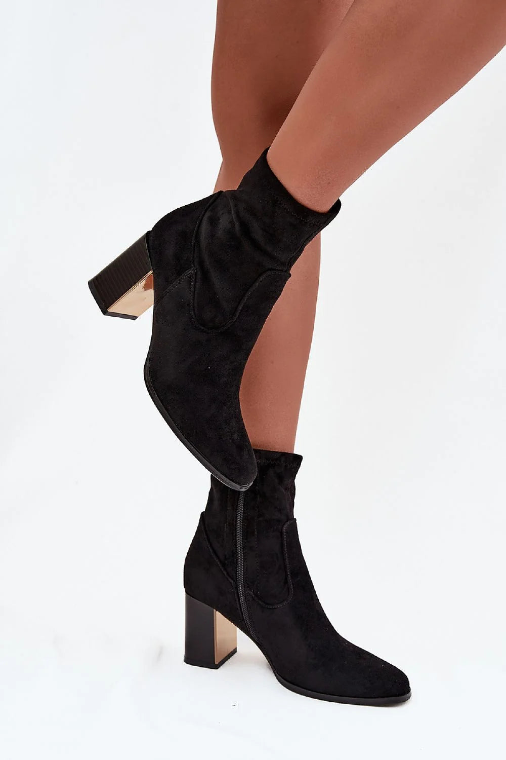 bottines femme cheville suédine écologique doublé confortable talon colonne stable doré insert métallique zippée latérale bout pointu semelle fine