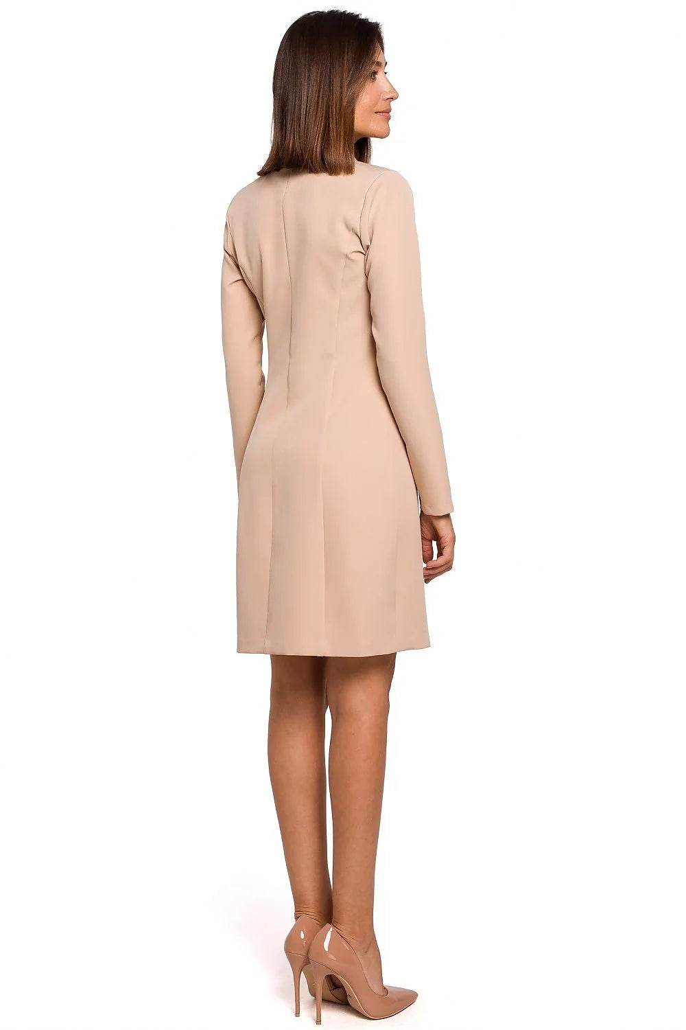 Robe-blazer blanche en polyester élastane chic et élégante, col revers, pour femme professionnelle chic