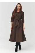 robe chemise midi ceinture nouée col classique portefeuille manches troisquarts trapèze évasée tissu structuré chocolat italien coton stretch élégant féminin