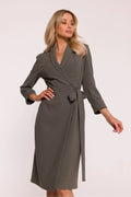 robe portefeuille blazer midi kaki taupe crêpe fluide col châle V manches trois quarts revers ceinture nouée taille cintrée élégante