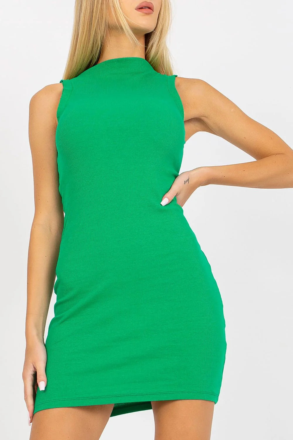 Robe de jour Och Bella verte vive sans manches coupe crayon tissu côtelé matériau coton élasthanne taille ajustable femme