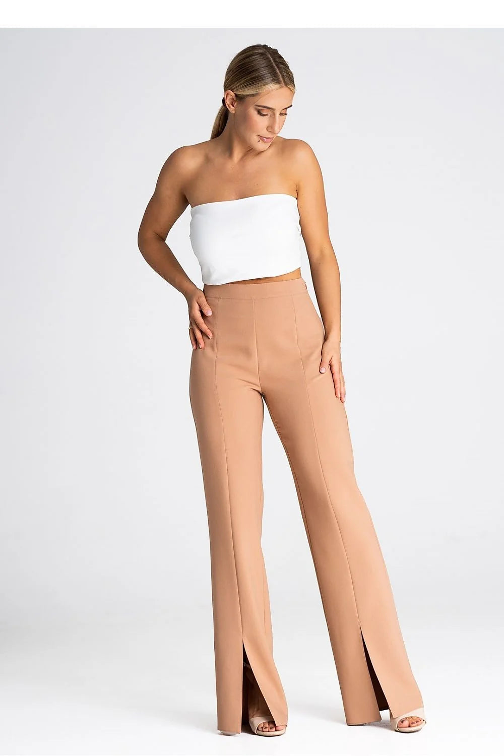 pantalon femme Figl élégant long beige camel taille haute coupe évasée fente ourlet couture centrale stretch minimal chic
