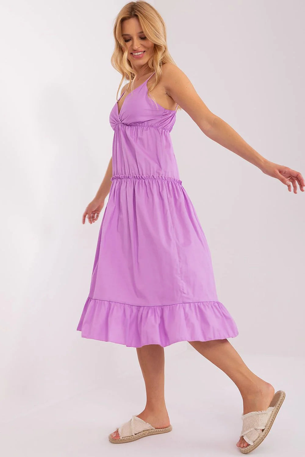 Robe de jour élégante bretelles réglables encolure enveloppe volant bas évasé coton 98% élasthanne 2% femmes