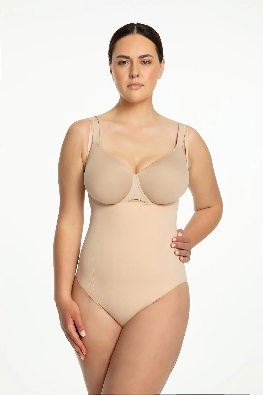 body gainant sculptant beige microfibre extensible lisse bonnets moulés armatures maintien buste ouvert bretelles réglables taille haute coupe échancrée
