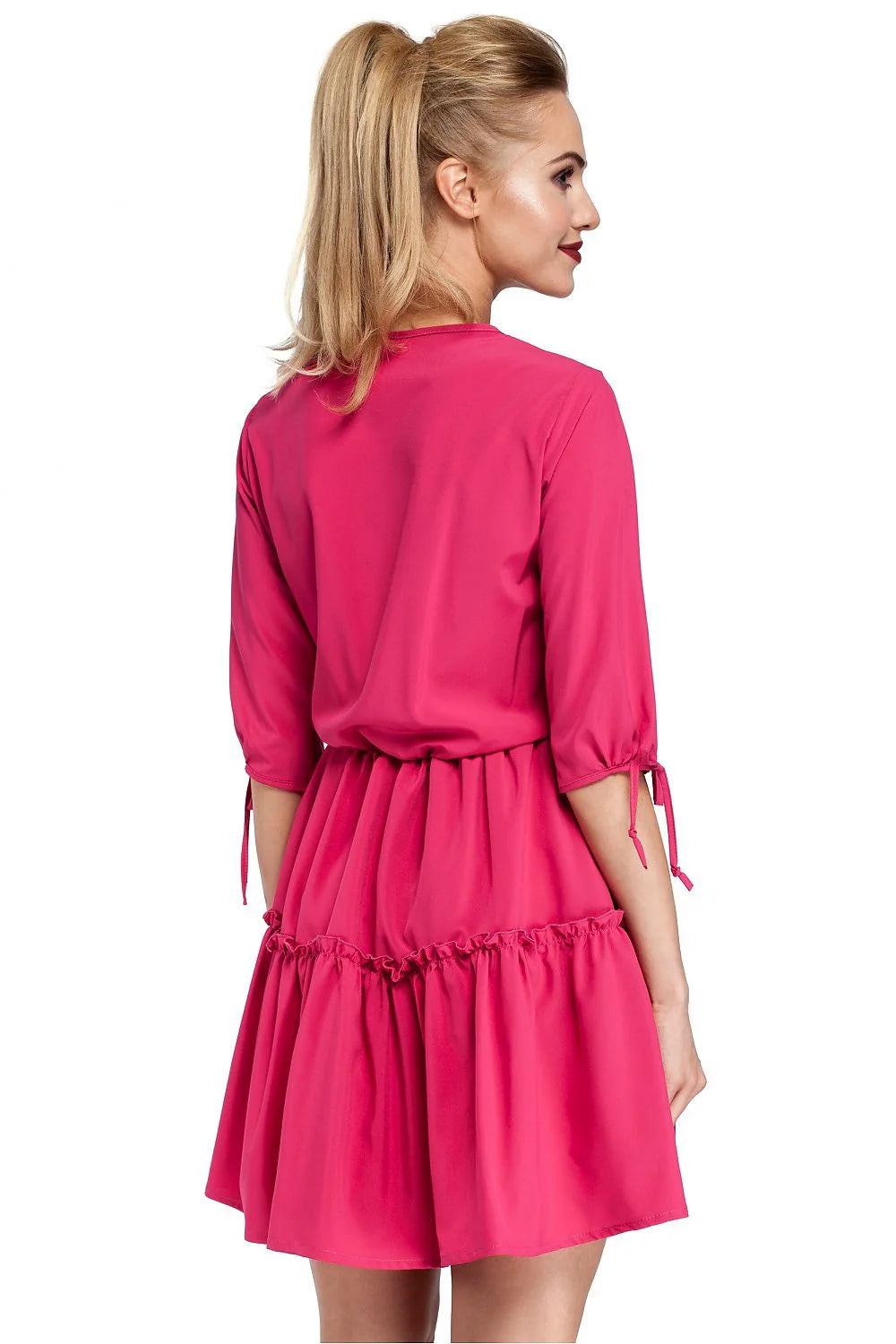 Robe évasée en tissu léger bleu marine chic et décontracté pour femmes modernes et élégantes