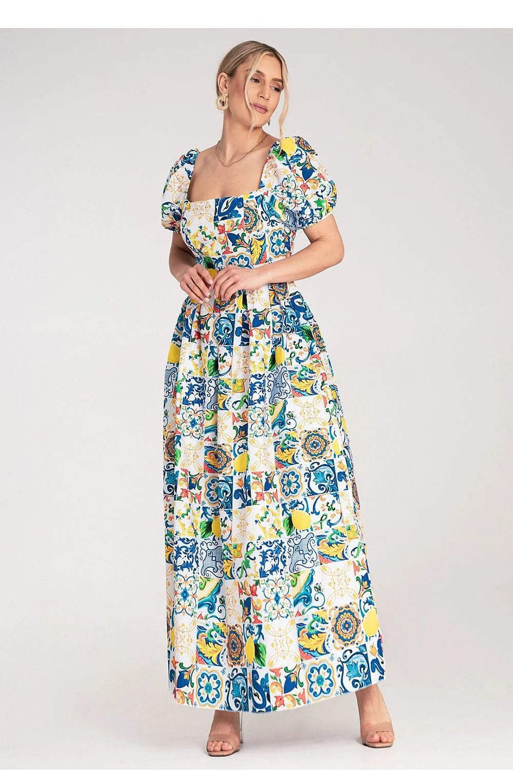robe longue maxi bohèmechic estivale coton élasthanne manches ballon courtes encolure carrée buste cintré jupe ample plissée imprimé mosaïque multicolore
