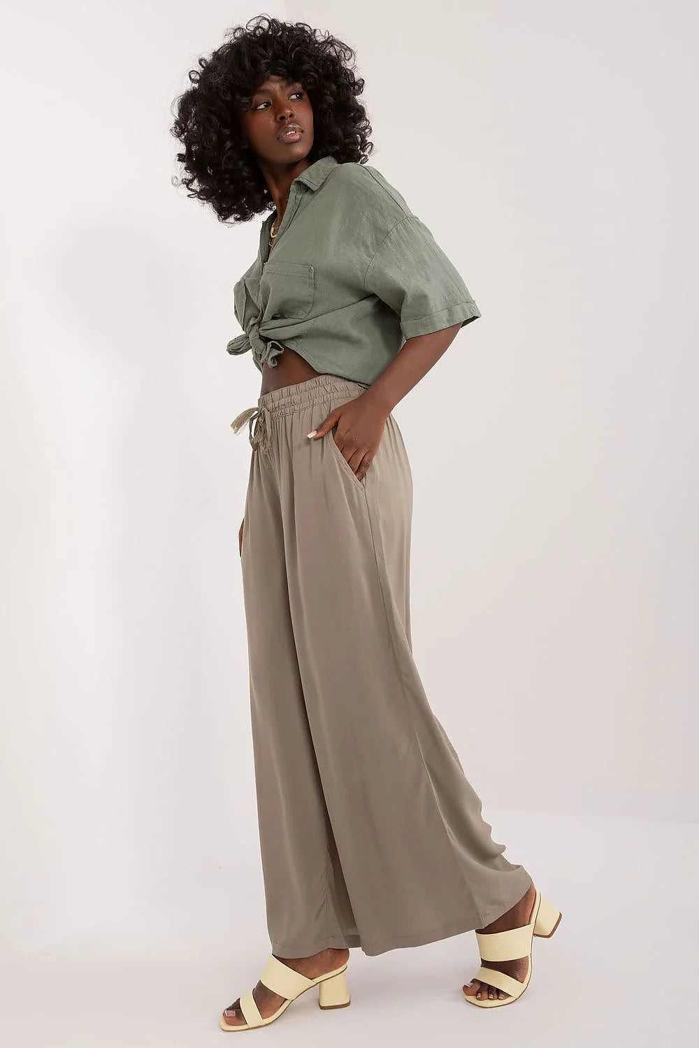 pantalon femme palazzo taille haute large viscose légère fluide taupe élégant décontracté chic élastique cordon poches latérales drapé confortable stretch