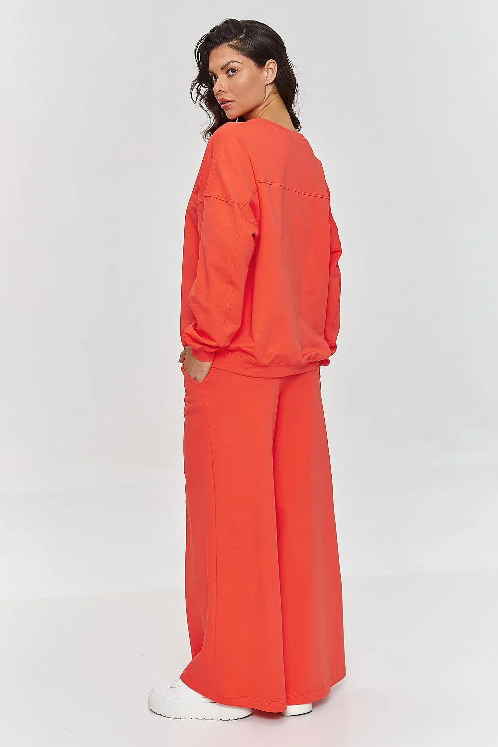 Ensemble Makadamia pour femme, survêtement ample orange vibrant, sweatshirt oversize manches longues, pantalon large élastique, style casual moderne