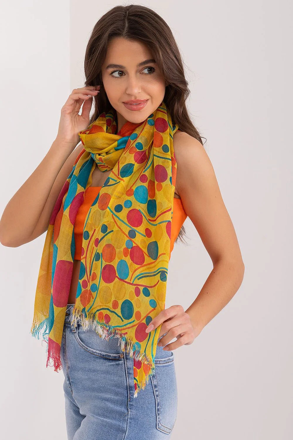 Écharpe artistique multicolore pour femme, design vibrant en coton 100%, écharpe légère et douce, idéale pour les occasions spéciales ou quotidiennes, style bohème, finition frangée