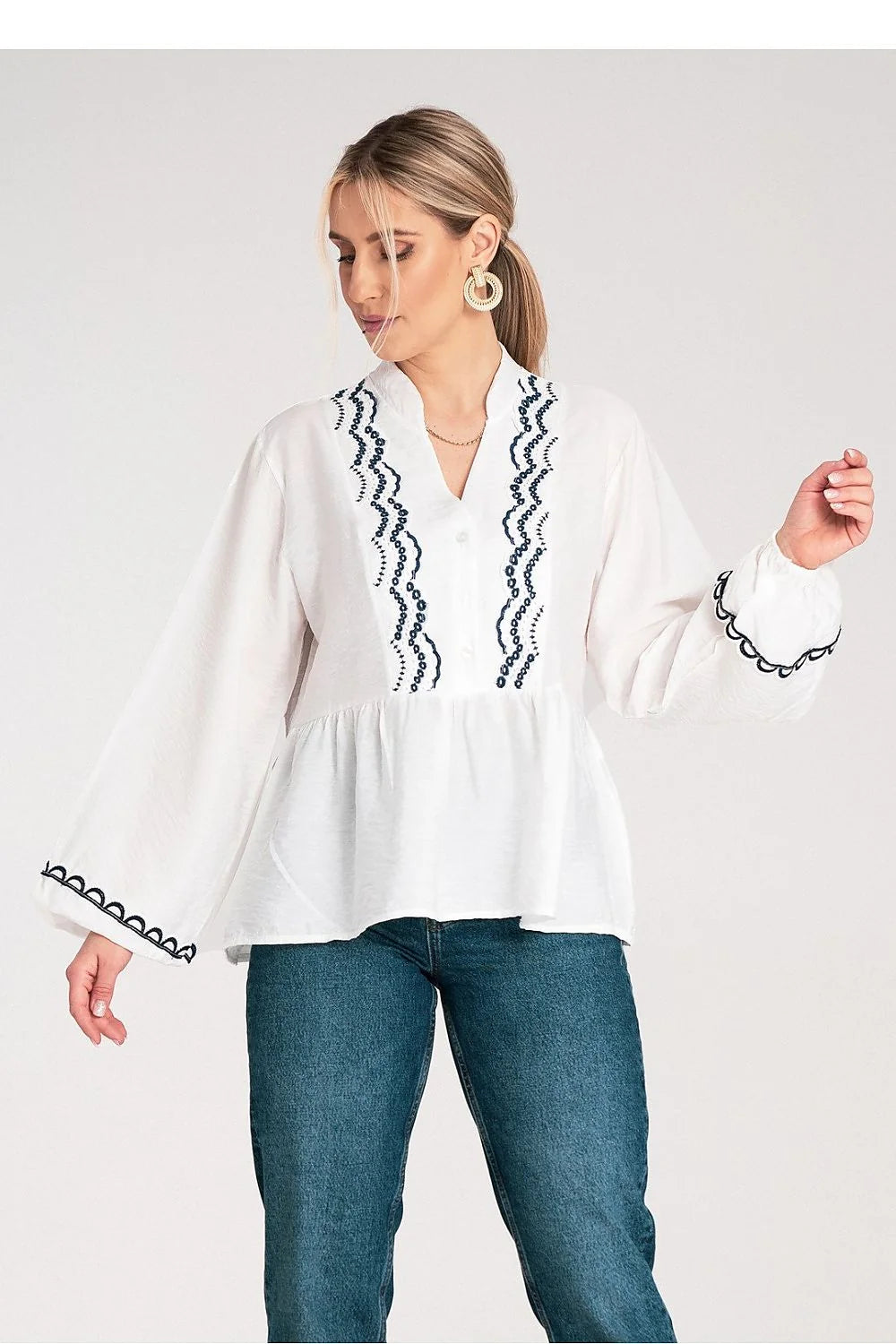 chemisier femme viscose nylon mélange léger doux respirant manches longues coupe oversize ample longueur courte élégant soyeux moderne