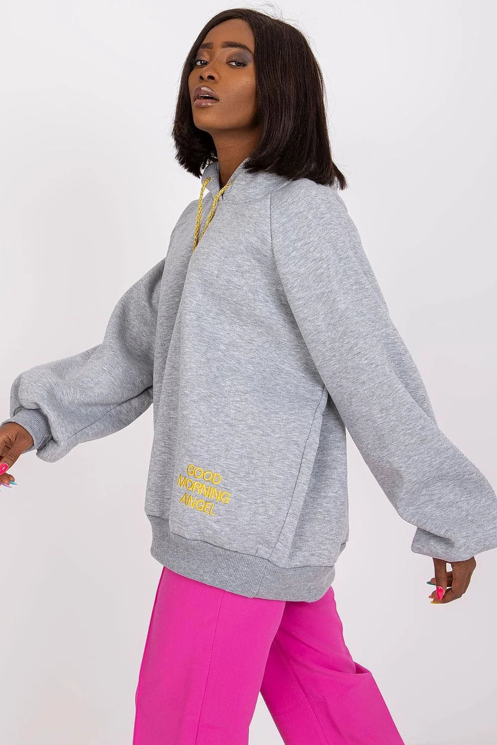 Sweatshirt femme coton élasthanne streetwear loose gris chiné confortable capuche broderie jaune tendance mode