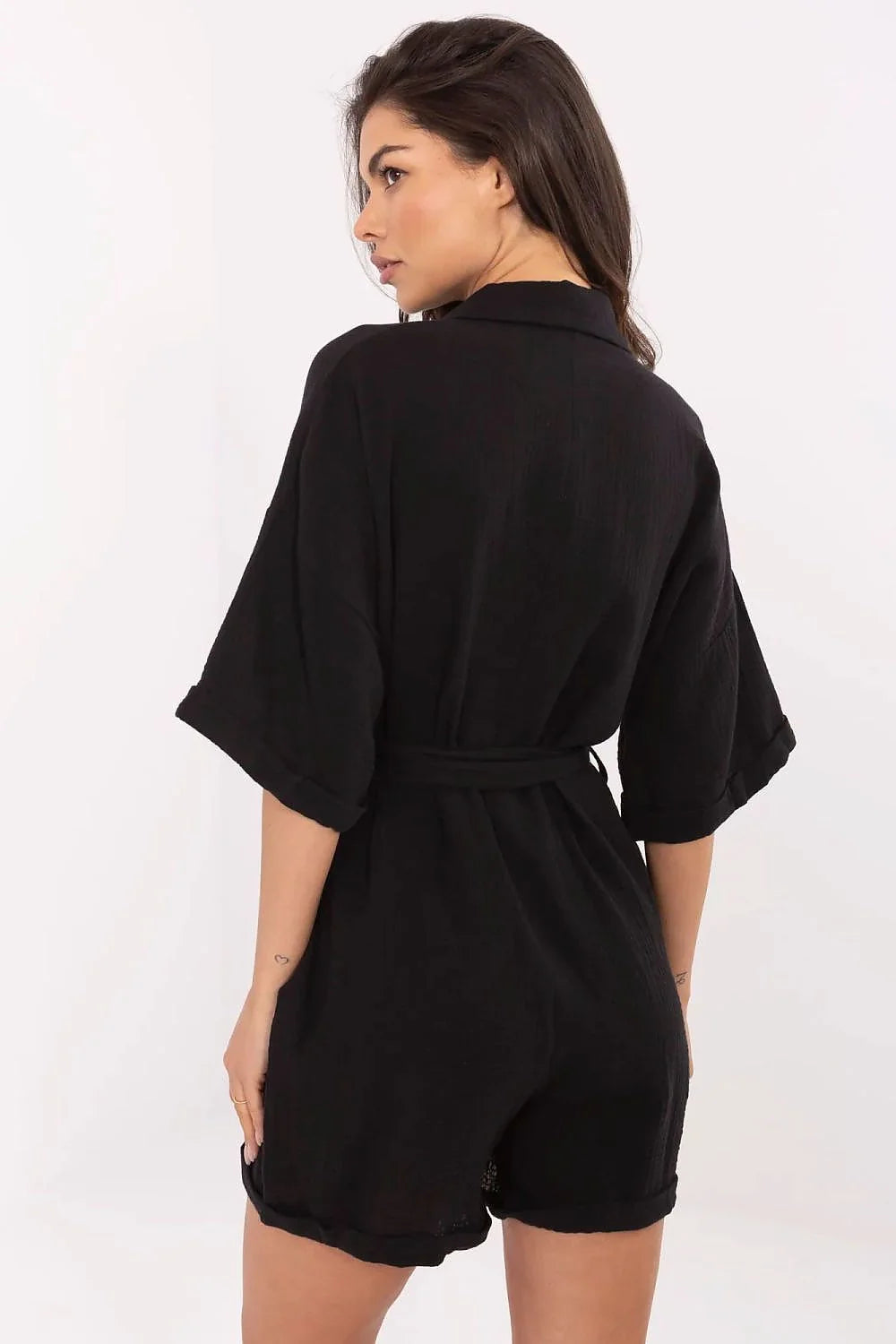 Combishort femme noir en mousseline de coton court décontracté moderne col classique boutons ceinture ajustable été