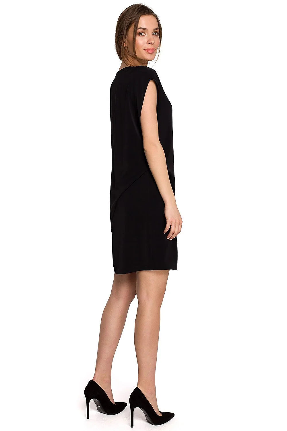 Robe légère rose pastel moderne chic asymétrique ample col rond confortable mode féminine tendance