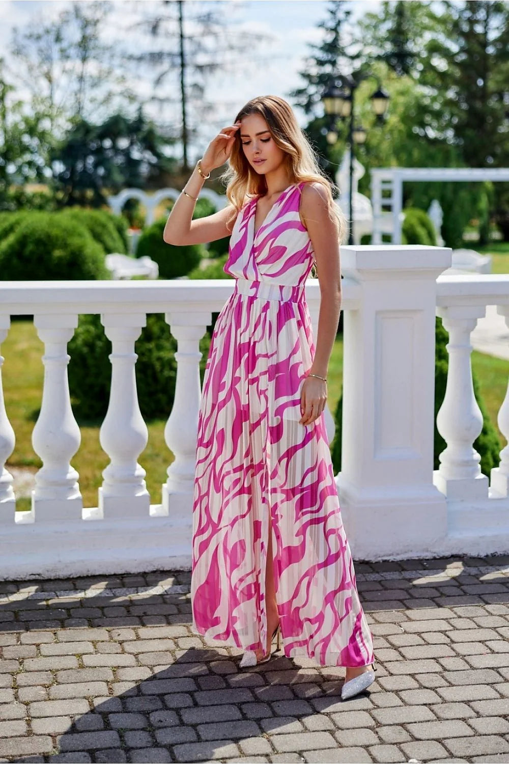 Robe de jour Roco Fashion longue sans manches en V dos nu tailleur ajusté fente jupe plissée rose vif femmes