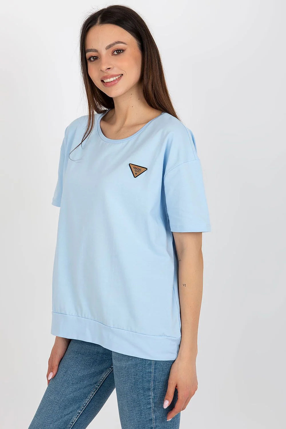 Chemisier pour femme en coton 90% élasthanne 10% coupe ample manches courtes encolure ronde bleu clair logo triangle minimaliste mode Casual