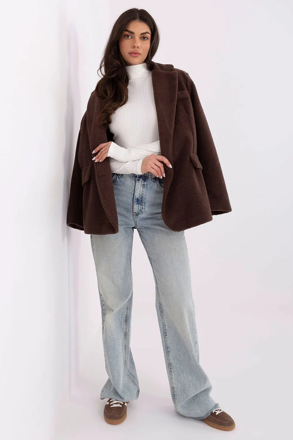pull col roulé femme côtelé blanc manches longues coupe ajustée maille stretch seconde peau coton élasthanne confortable chaud minimaliste polyvalent