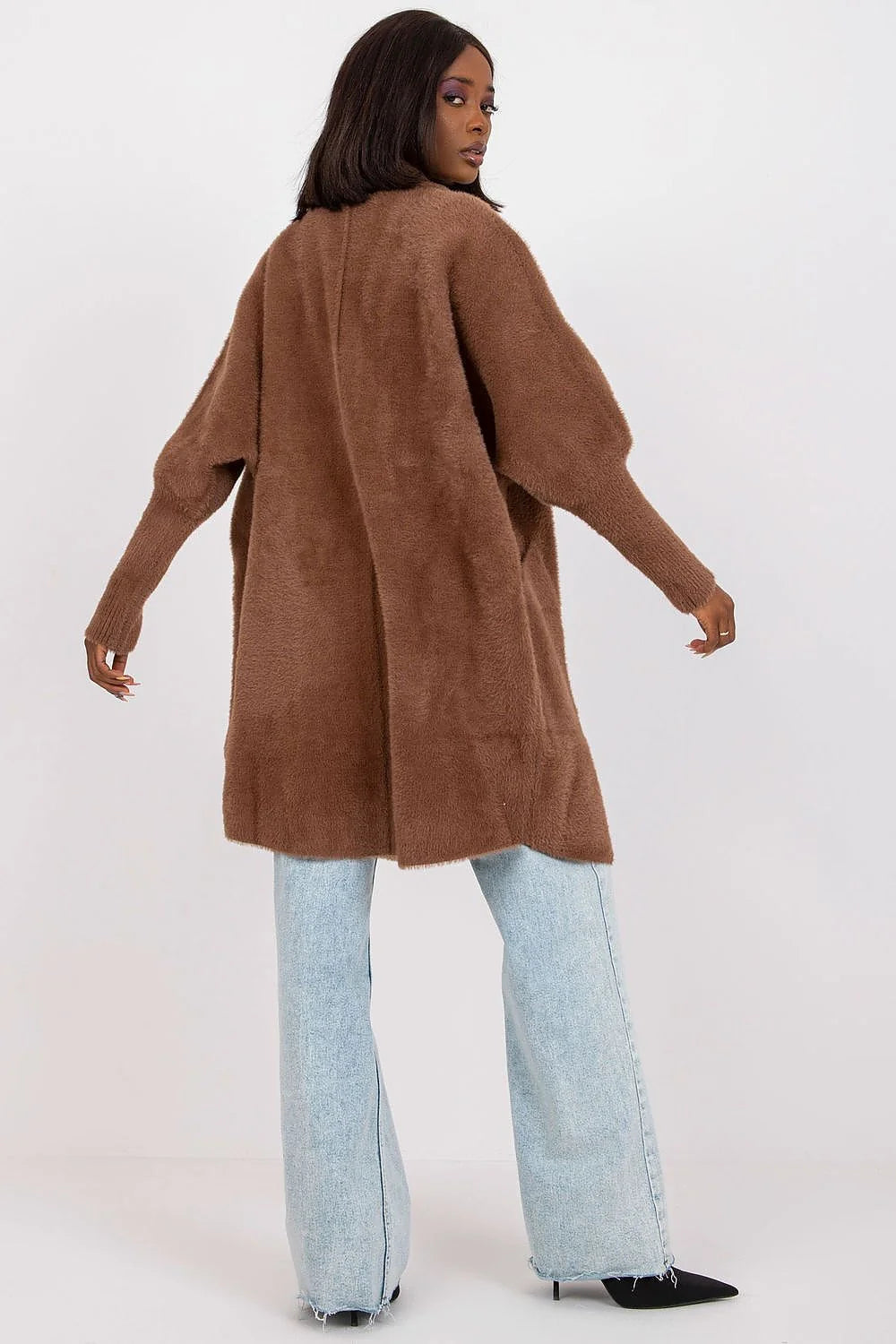 Manteau MBM pour femme coupe droite longueur mi-cuisse poches latérales col à revers matériau doux automne-hiver