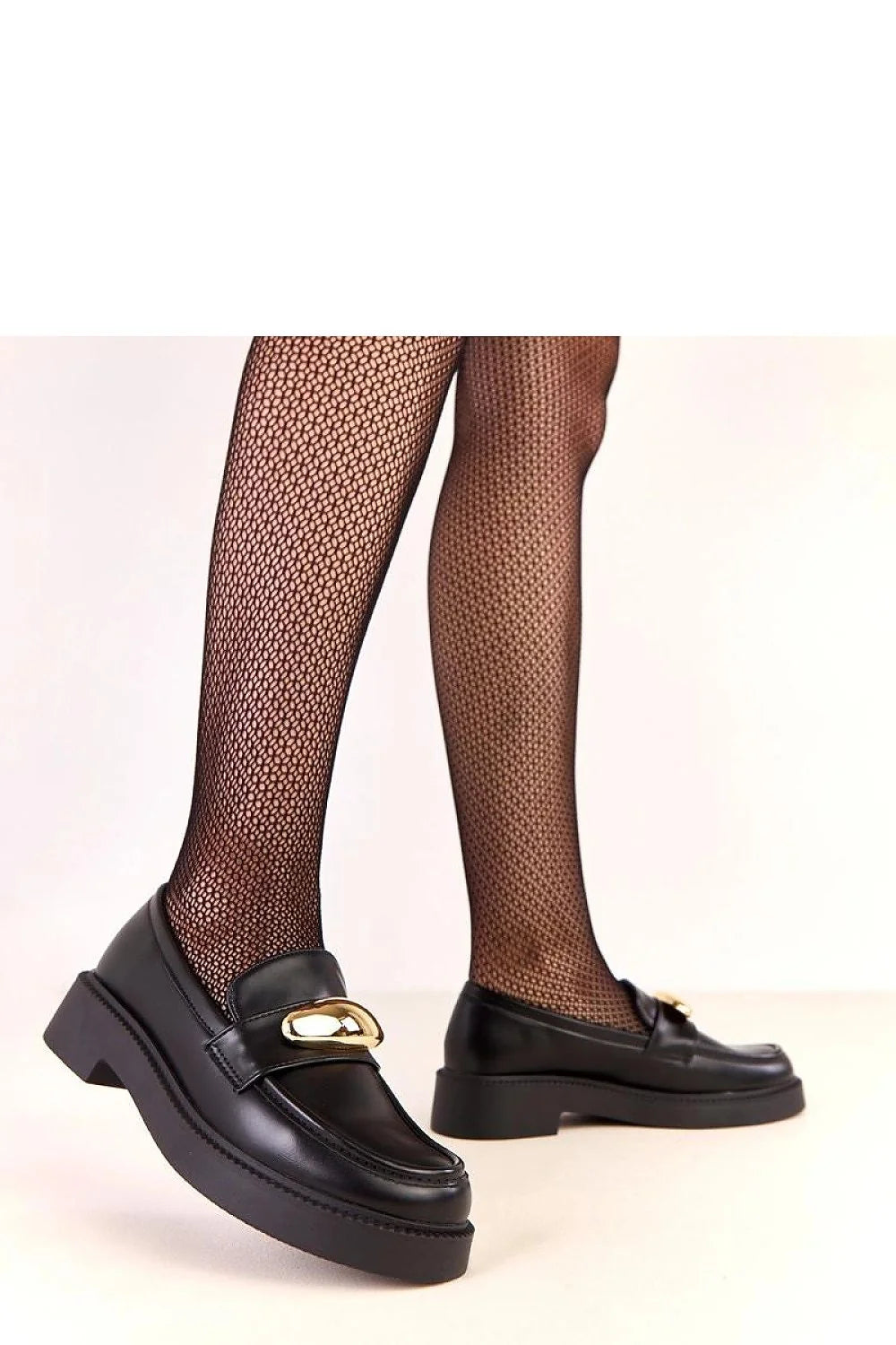 mocassins femme cuir écologique noir lisse semelle plateforme épaisse bout rond empeigne bijou doré talon 45mm confortable chic intemporel élégant