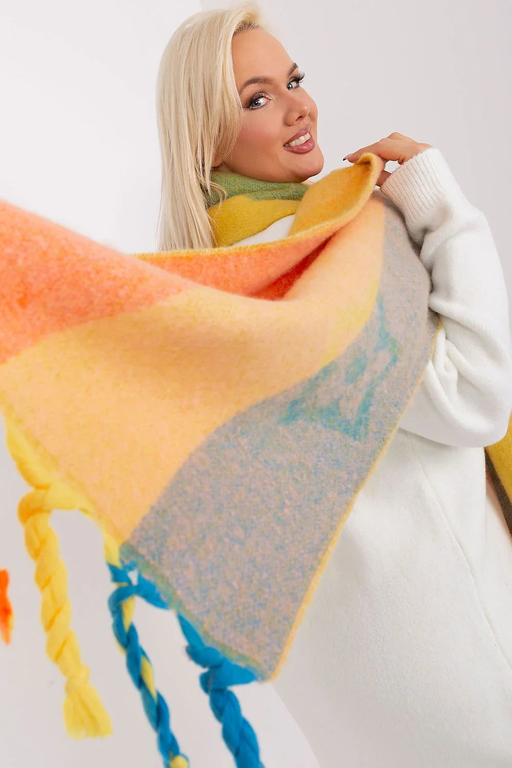 Écharpe Automne-Hiver Multicolore Foulard Longue Fines Franges Style Moderne Confort Élégance Polyvalence pour Femmes
