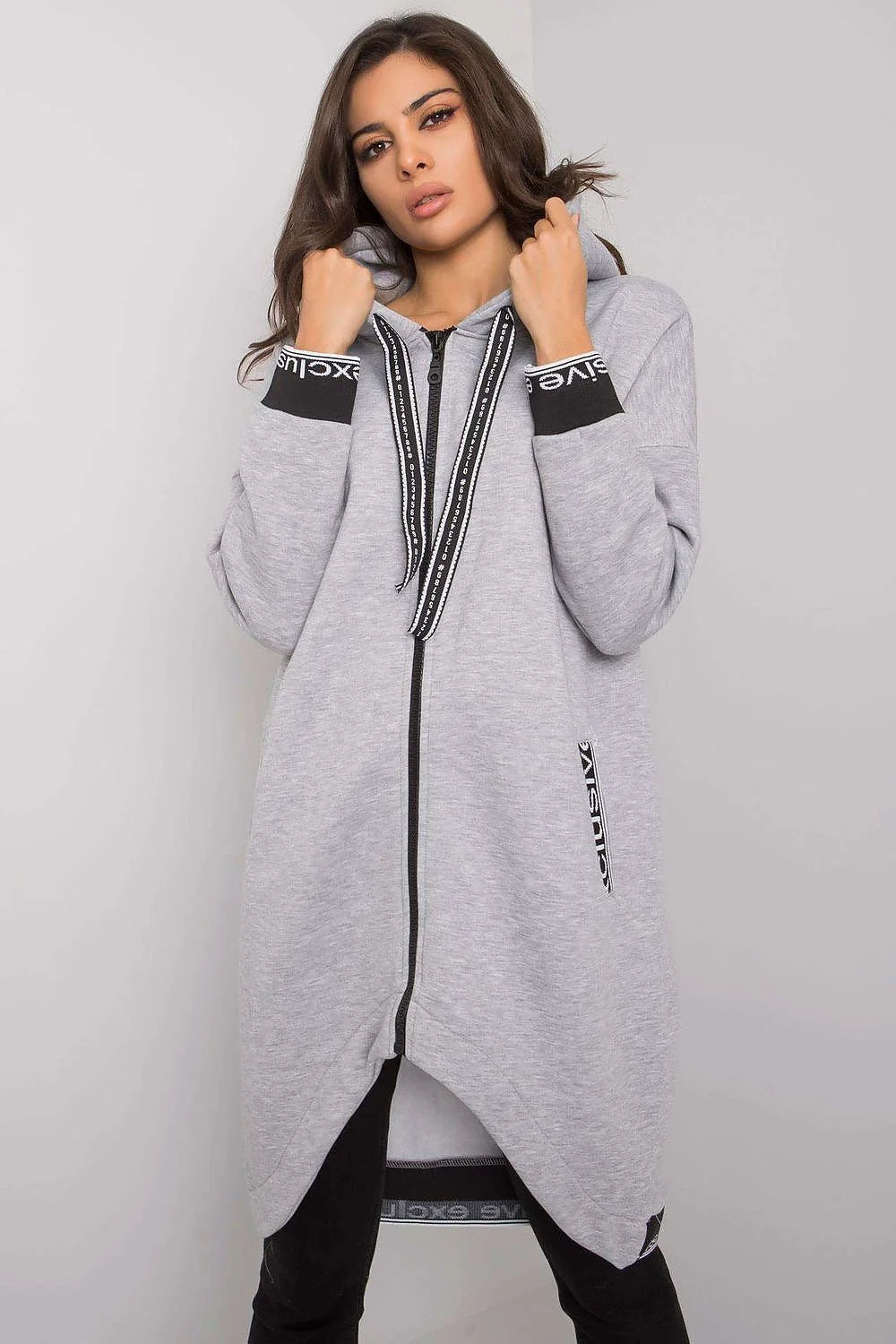 Manteau long oversize en coton décontracté beige urbain avec capuche fermeture éclair pour femmes modernes