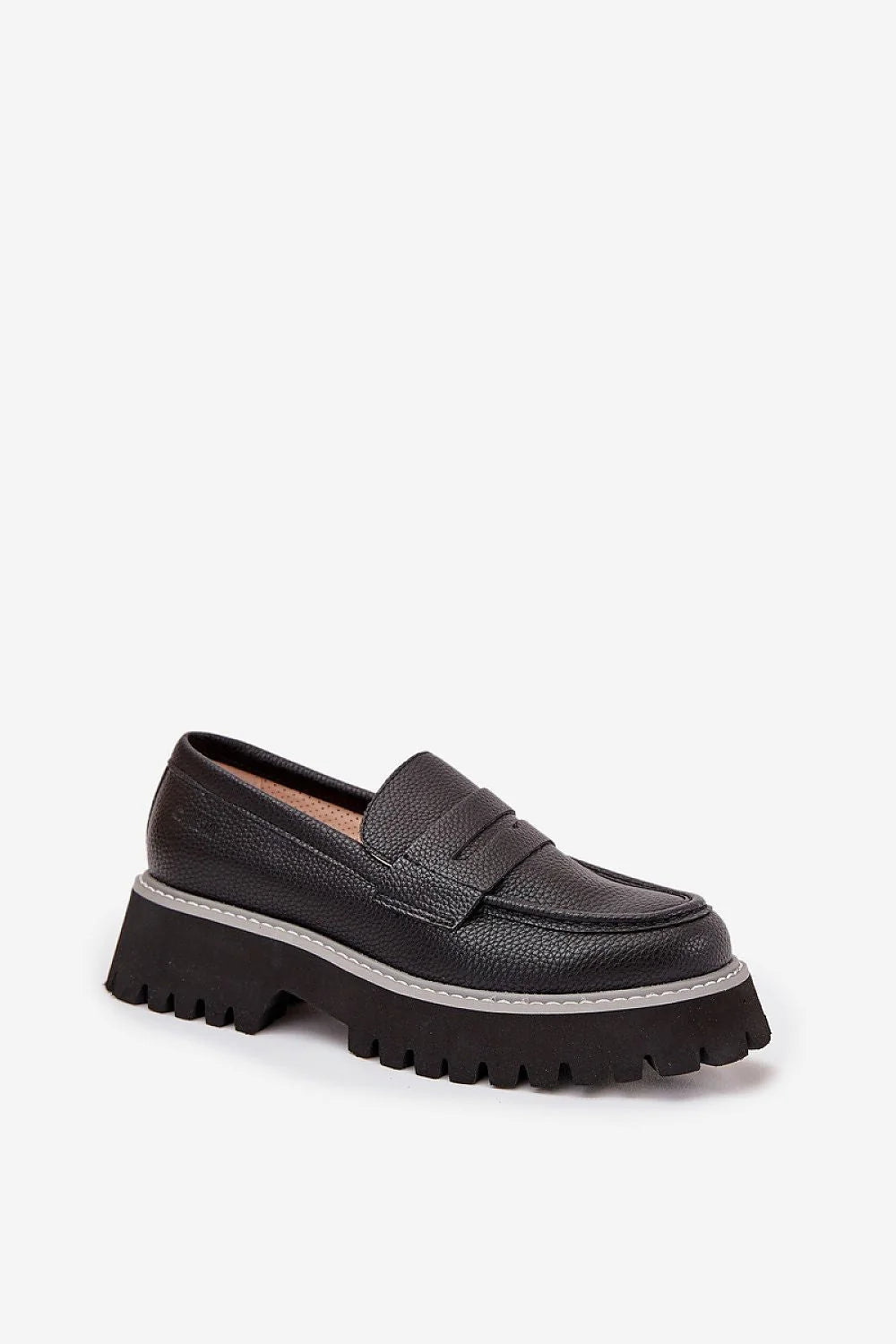 mocassins femme BigStar noir cuir grainé arrondi empeigne décorative chic plateforme crantée semelle épaisse antidérapante confortable
