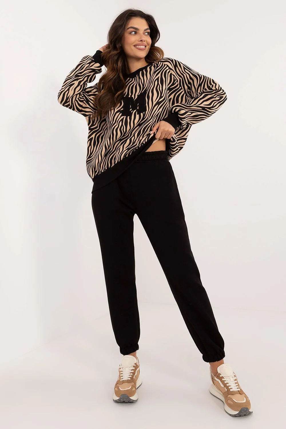 Ensemble mode femmes décontracté motif zébré sweat-shirt pantalon baskets confortables occasion sortie urbaine style moderne