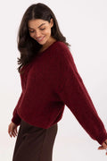 pull femme oversize maille épaisse bordeaux bouclée duveteuse col rond manches longues bouffantes épaules tombantes côtelés poignets confortable stylé
