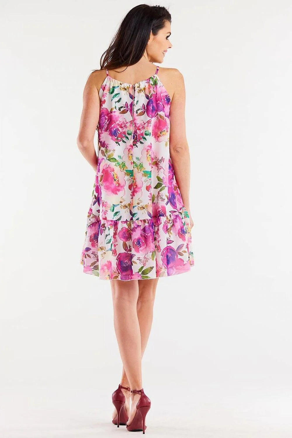 robe jour élégante mousseline imprimée florale courte estivale sans manches col halter froncée coupe trapèze ourlet volanté légère fluide doublée