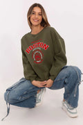 Sweatshirt femme style urbain décontracté imprimé Boston en rouge sur vert olive coton polyester manches longues coupe ample encolure ronde