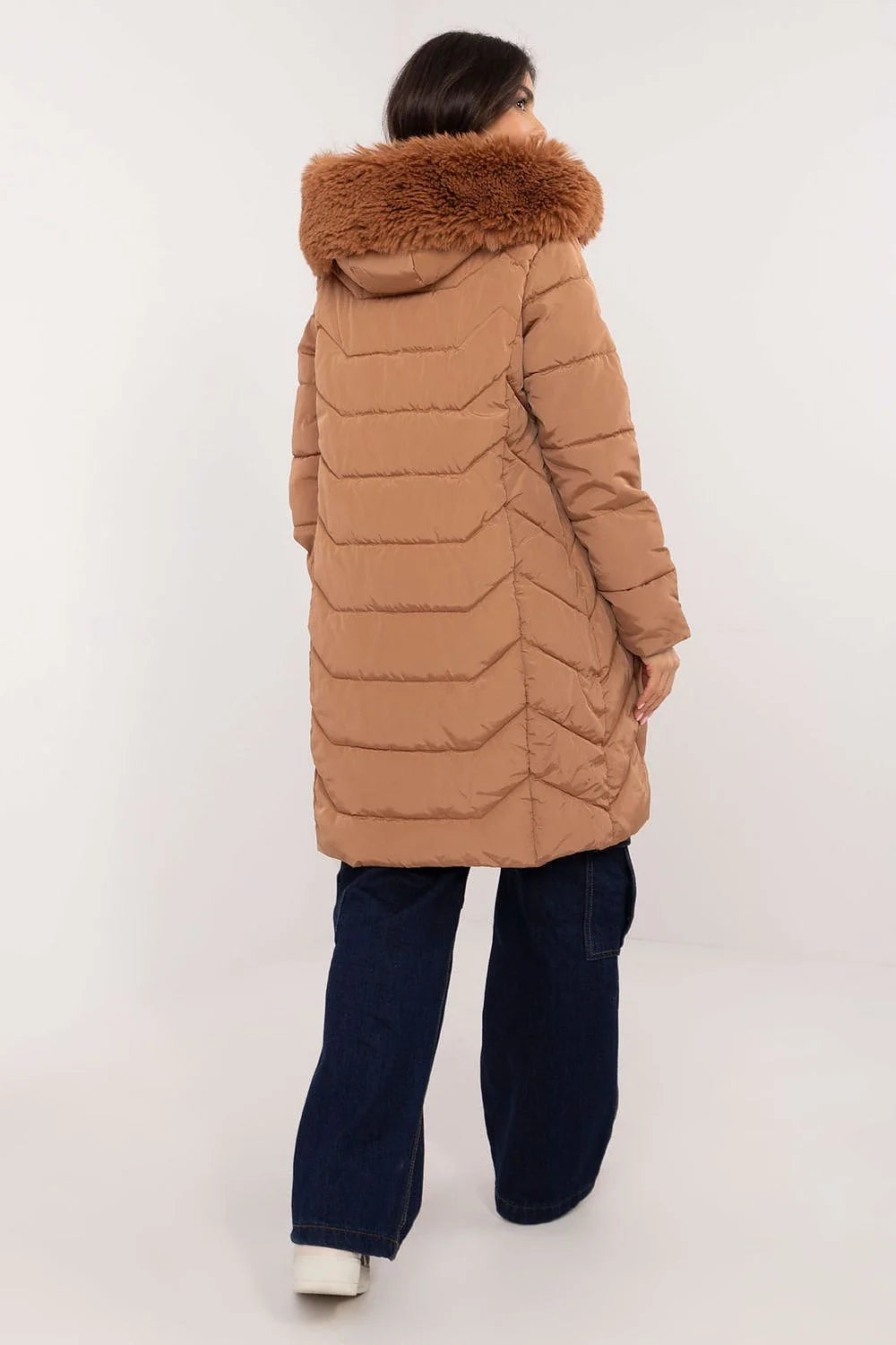 Veste matelassée femme style urbain beige camel longueur longue manches longues capuche fourrure amovible automne hiver insulation synthétique
