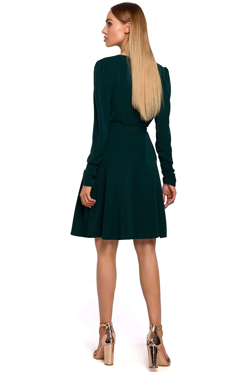 Robe portefeuille fluide manches longues élégante encolure V ajustable couleur bleu profond pour femmes modernes