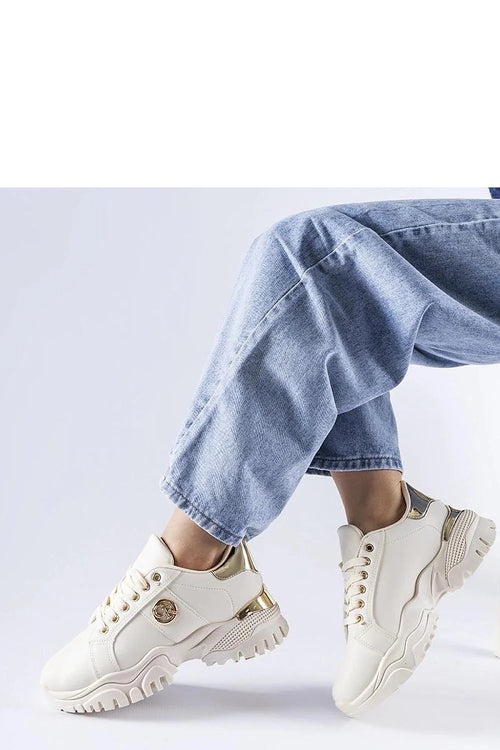 Baskets femme modernes élégantes style urbain sportif cuir synthétique blanc doré semelle épaisse lacets blancs logo doré confortable