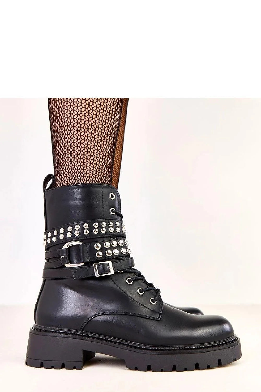 bottines similicuir noir lacets fermeture éclair brides boucles strass clous semelle plateforme crantée talon 5cm tige 18cm doublure thermique rock