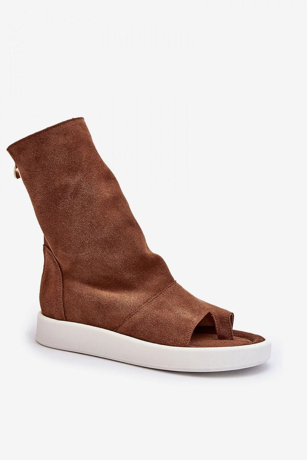 Bottines ouvertes sandales femmes daim naturel cuisse couleur marron clair semelle caoutchouc blanc style casual-chic