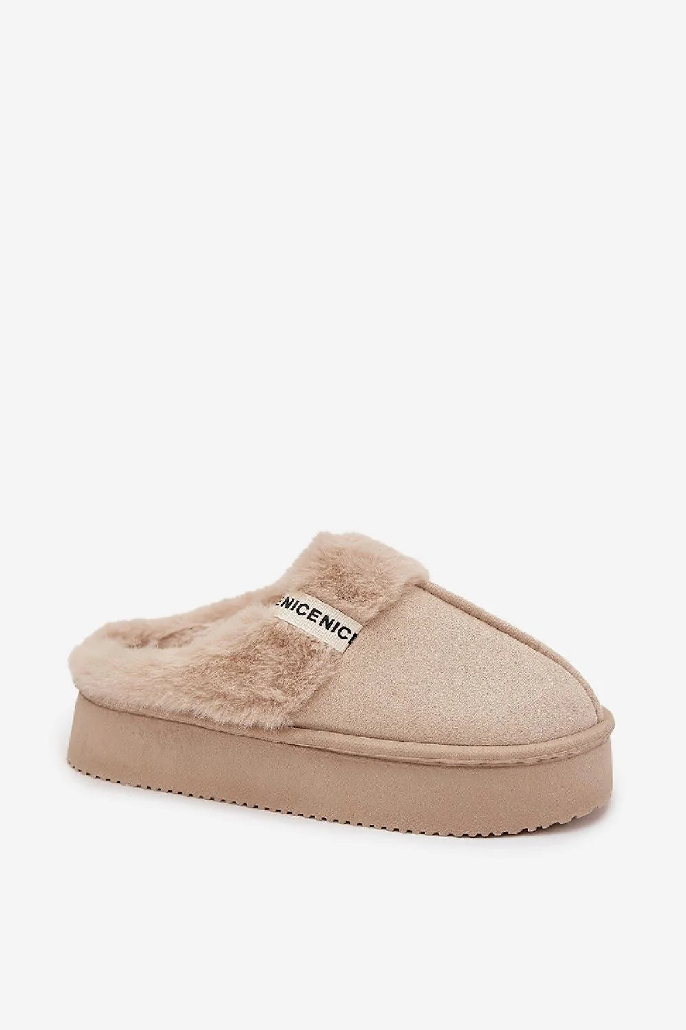 pantoufles femmes fourrées simili daim écologique beige suédine col fausse fourrure slipon intérieure rembourrée semelle plateforme crantée antidérapante sangle stylée