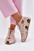 Bottes femmes design unique artistique cuir similicuir motif floral couleurs pastel rose beige violet bleu confort tendance