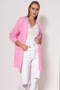 Cardigan acrylique polyamide polyester laine rosé coupe droite manches longues épaules tombantes poches plaquées bords côtelés minimaliste femme