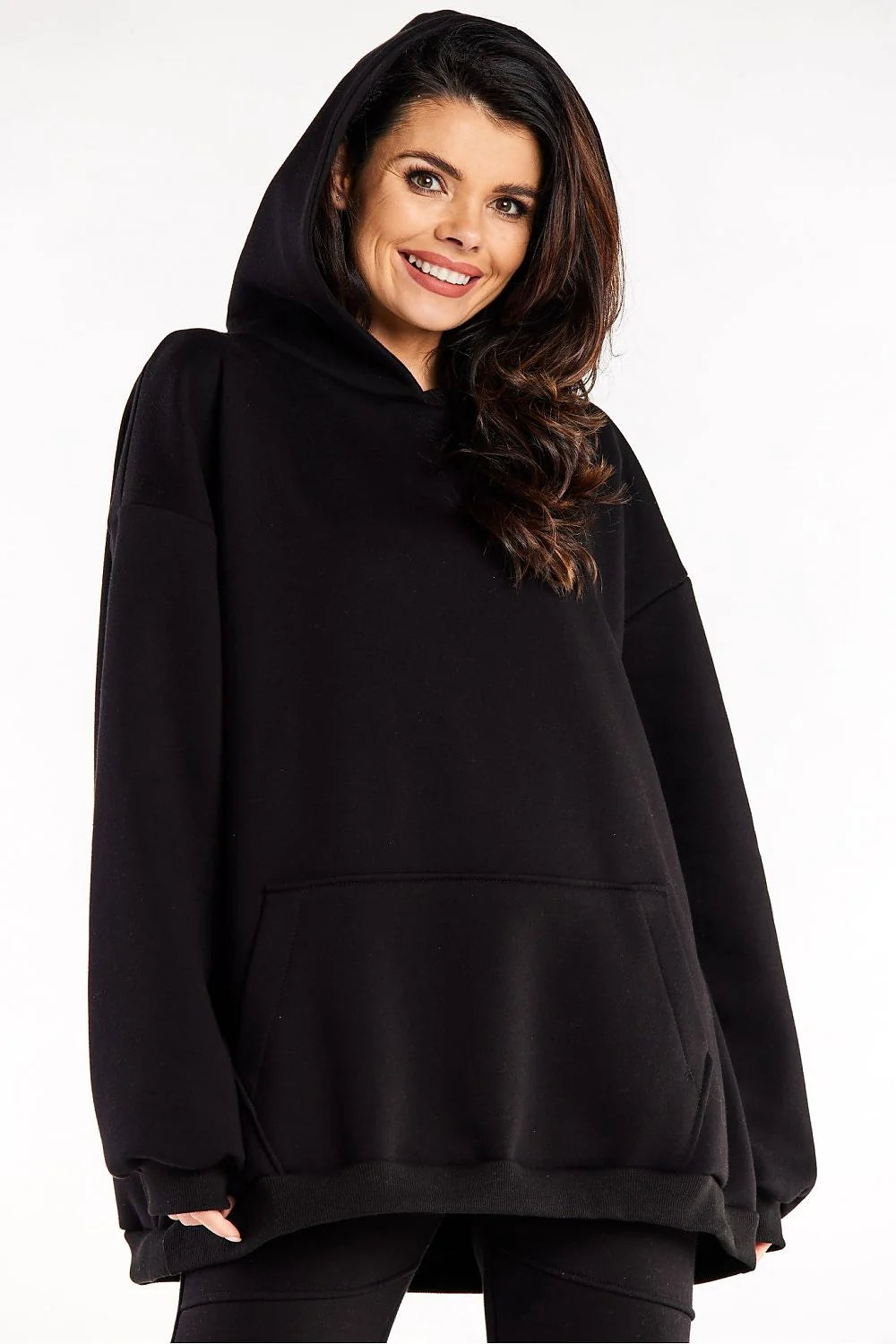 Sweatshirt à capuche pour femme, style décontracté, coupe oversize, manches longues, poche kangourou, coton élasthanne, noir intemporel, confort maximal