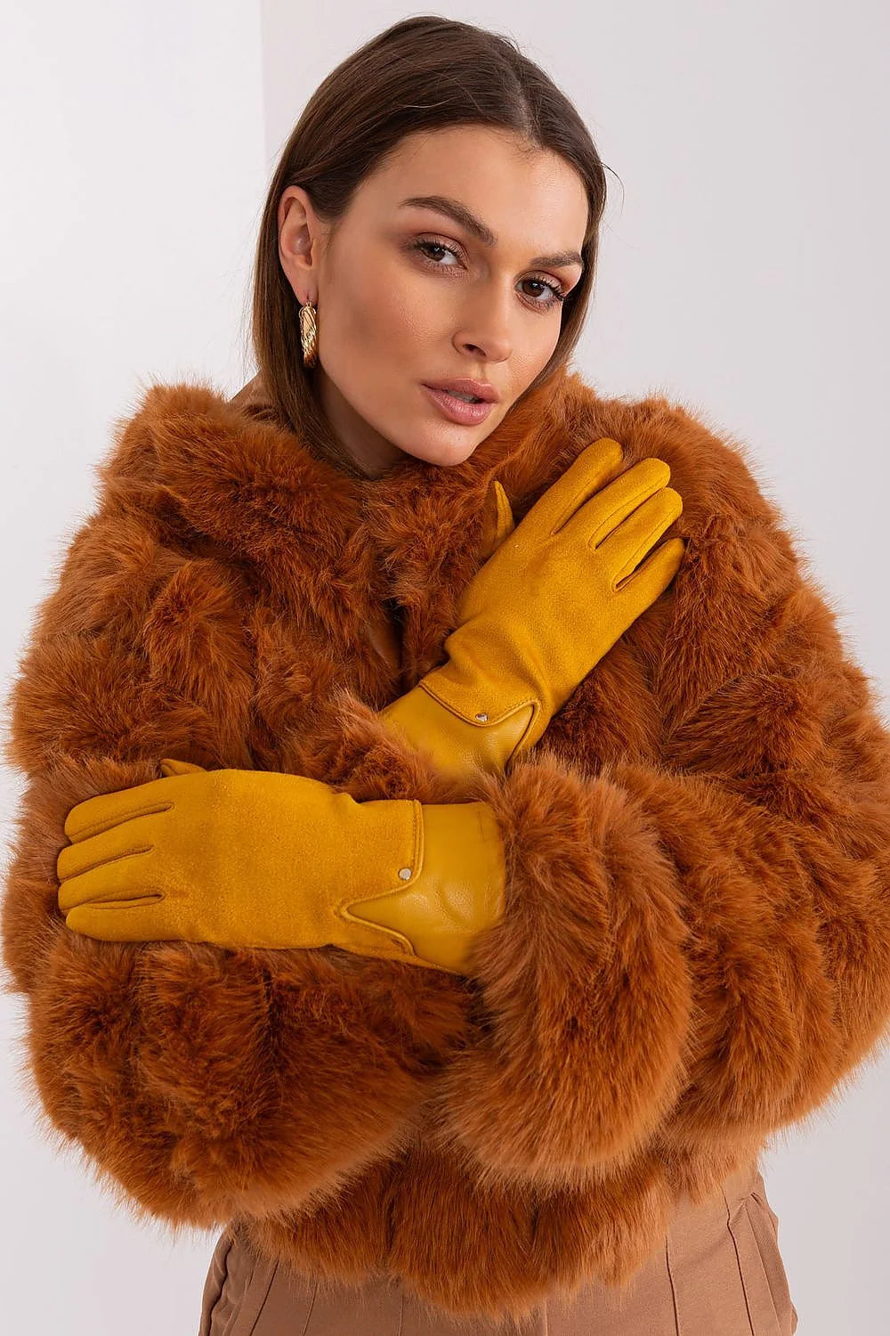 Gants élégants pour femmes automne-hiver design moderne fleur brodée poignet en cuir métallique boutonnières polyester spandex